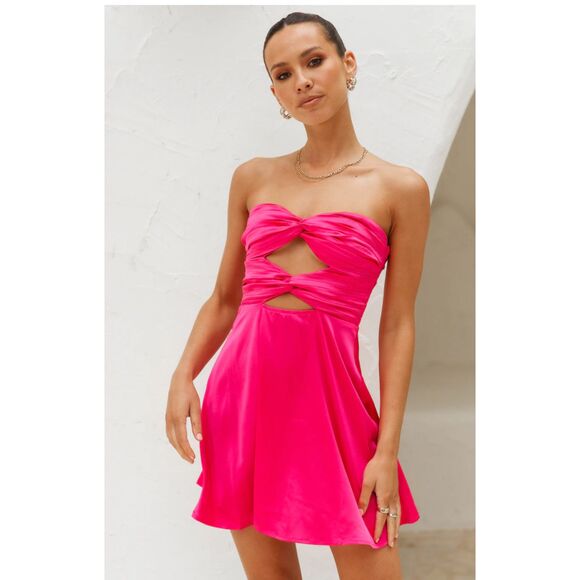 RNWY Mich Mini Dress Hot Pink Size 8 NWT - Picture 2 of 7